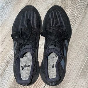 Adidas Swift Run Black Kids